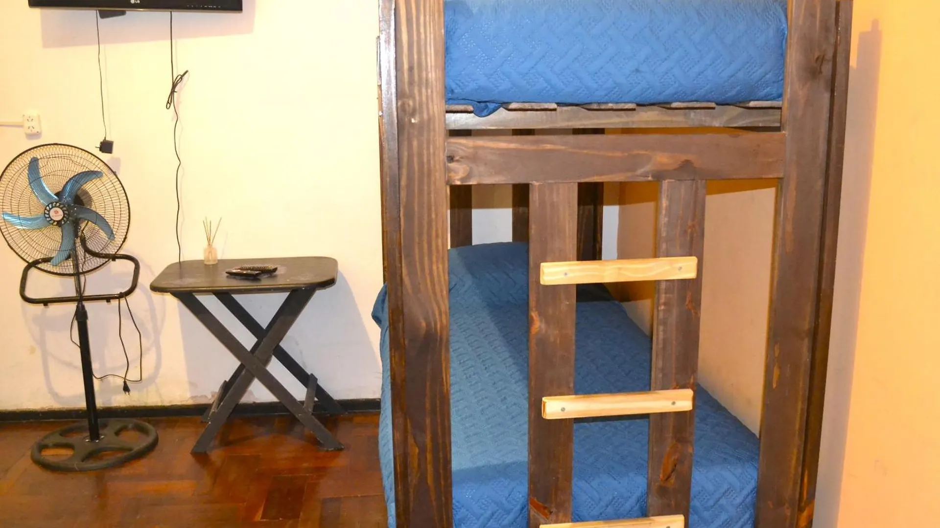 מנדוזה Tikka Hostel